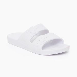 Freedom Moses White Women’s Sandals 38/39 NWT!